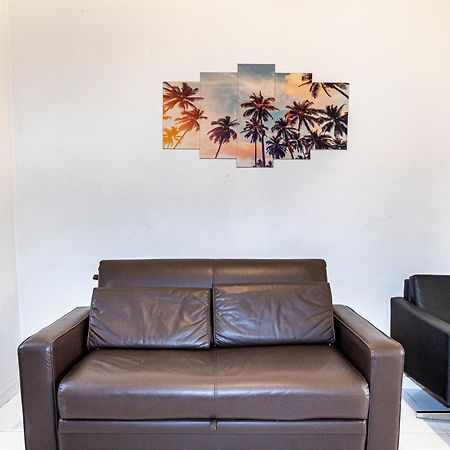 Studio Completo Na Praia De Copacabana Com Ar, Wifi, Netflix, Ate 4 Pessoas, Fundos Claro E Silencioso, Pauloangerami Pj135 Rio de Janeiro Kültér fotó